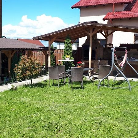 Casa Paduricea Hotel Dezmir Exterior foto